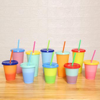 Plastic tumbler magic cup